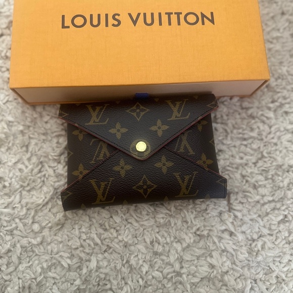 Louis Vuitton Brown Monogram Kirigami - Picture 3 of 13